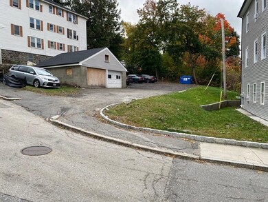 4 Diamond St, Worcester, MA 01610 - photo 2