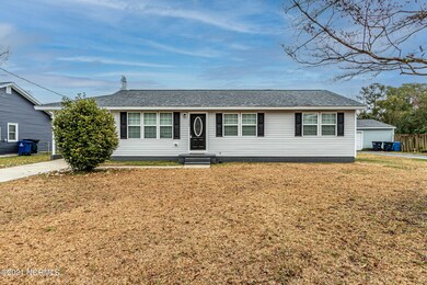 1400 Davis St, Jacksonville, NC 28540 - photo 2