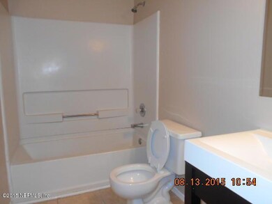 5104 Glen Alan Ct N, Jacksonville, FL 32210 - photo 7