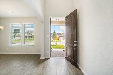 5174 Arbor Cove Ct, Alvin, TX 77511 - photo 4