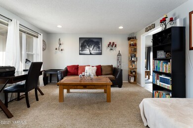 1705S73rd_11