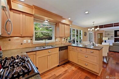 8420 SE 83rd St, Mercer Island, WA 98040 - photo 3