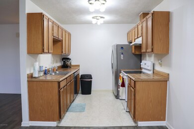 7201 Durenda Cir, Anchorage, AK 99507 - photo 6