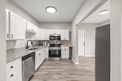 Kitchen 01