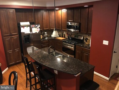 904 Hall Station Dr unit 102, Bowie, MD 20721 - photo 6