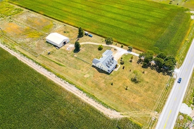 7882 State Route 4, Worden, IL 62097 - photo 4