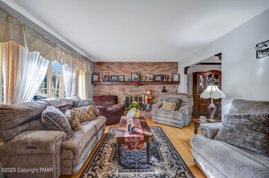 2567 Ridgeway Dr, Sciota, PA 18354 - photo 5