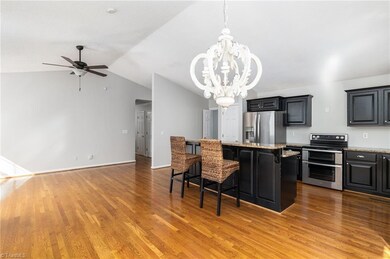 3115 Creekridge Dr, Asheboro, NC 27205 - photo 6