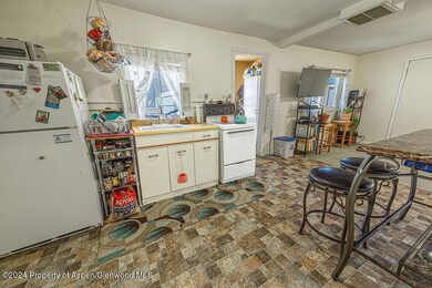 354SchoolSt.-25