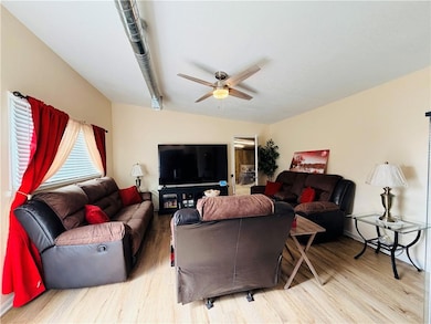 6800 E 58th St, Kansas City, MO 64129 - photo 3