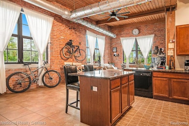 5766 Trumbull St unit 207, Detroit, MI 48208 - photo 6