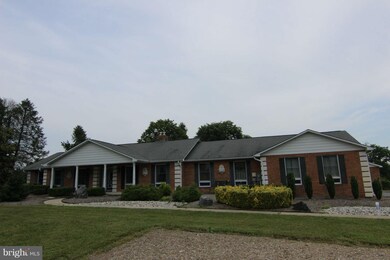 3317 Royale Glen Ct, Davidsonville, MD 21035 - photo 3