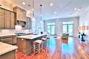 Virtual staging of kitchen and dining room