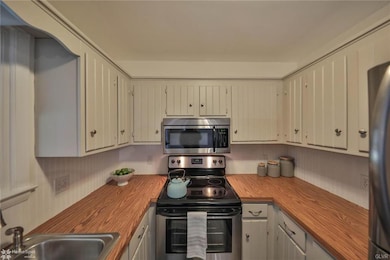 6120 Daniel St, Allentown, PA 18104 - photo 7