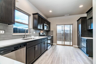 20580 Rolen Ave unit Lot 181, Bend, OR 97702 - photo 4