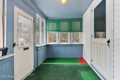 7-web-or-mls-1538-nott-st