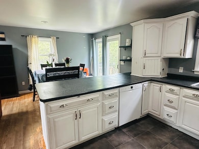 96 Manchester Ave, Oak Bluffs, MA 02557 - photo 6