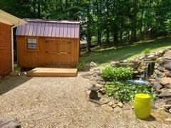 1319 Mccoy Cir, Jonesborough, TN 37659 - photo 4