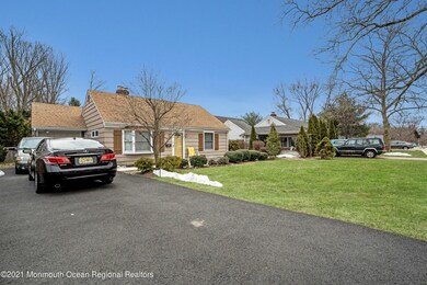 1 garage, plenty of parking