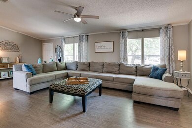 143 Clara Lee Ln, Springtown, TX 76082 - photo 6