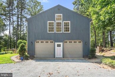 18018 Waterloo Rd, Amissville, VA 20106 - photo 4