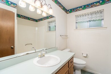 113 Frederick Rd, Fredericksburg, TX 78624 - photo 3