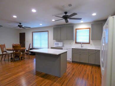 240 County Road 8201, Nacogdoches, TX 75964 - photo 7