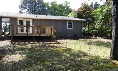 29 W Chapel Cir, Asheville, NC 28803 - photo 3