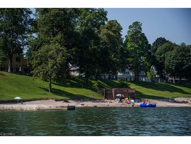 4715 Avenue B, Huron, OH 44839 - photo 2