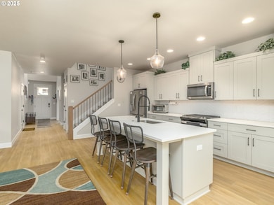 853 NE 17th Ave, Canby, OR 97013 - photo 7