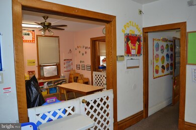 613 Hampton Ave, Southampton, PA 18966 - photo 5