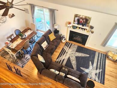 40 Des Moines Ct, Tinton Falls, NJ 07712 - photo 2