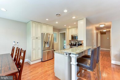 512 Greenwich St, Falls Church, VA 22046 - photo 7