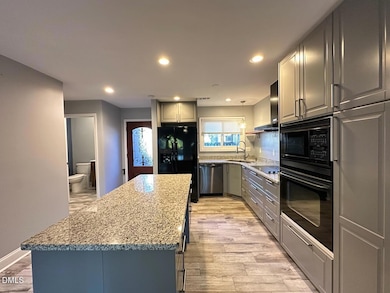 4236 Lake Ridge Dr unit 11B, Raleigh, NC 27604 - photo 6