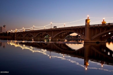 Mill_Ave._Bridge,_Tempe