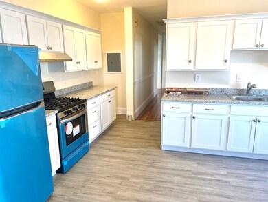 538 Beach St unit 6, Revere, MA 02151 - photo 4