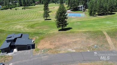 Drone / aerial view of a golf course