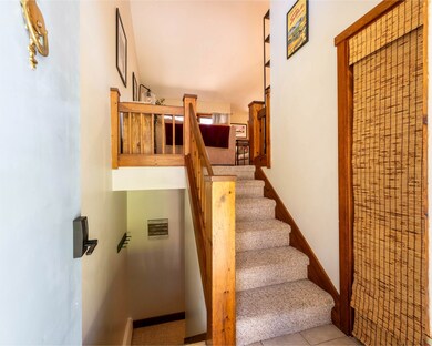 383 Old Quechee Rd unit 8C, Hartford, VT 05001 - photo 3