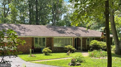 217 Obrecht Rd, Sykesville, MD 21784 - photo 2