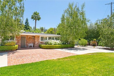 4834 Poe Ave, Woodland Hills, CA 91364 - photo 3