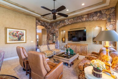 1573 Black Lion Rd W -021