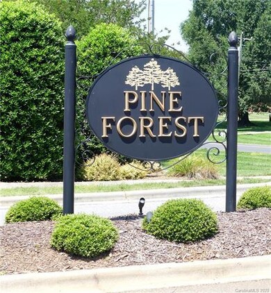 103 Planters Dr, Statesville, NC 28677 - photo 4