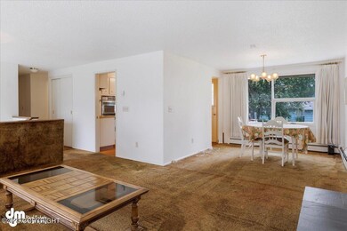 Living Room/Dining Room