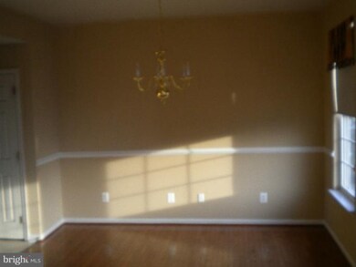 522 Kenan St, Taneytown, MD 21787 - photo 2