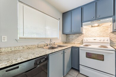 85 Blue Fox Rd, Spring, TX 77380 - photo 6