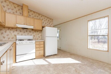 25375 N Stump Rd, Paulden, AZ 86334 - photo 5