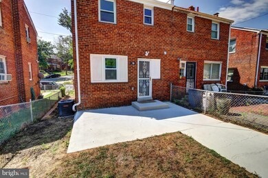 732 Burns St SE, Washington, DC 20019 - photo 3