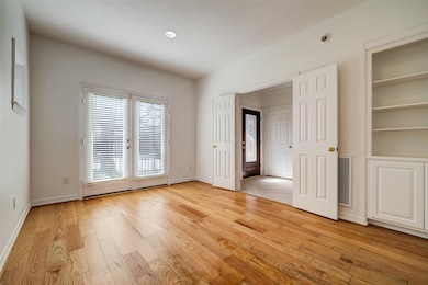 1412 Harold St unit A, Houston, TX 77006 - photo 4