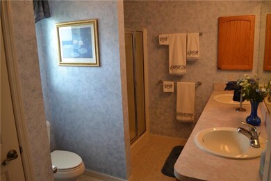 17470 SE 71st Birchbrook Ave, The Villages, FL 32162 - photo 7