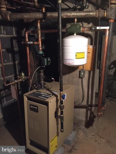 7000 Woodland Ave, Takoma Park, MD 20912 - photo 6